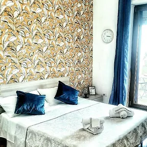 https://a-casa-di-lea.it-romehotels.com