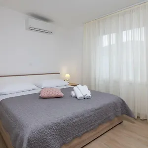 Apartment Apollo, Trogir