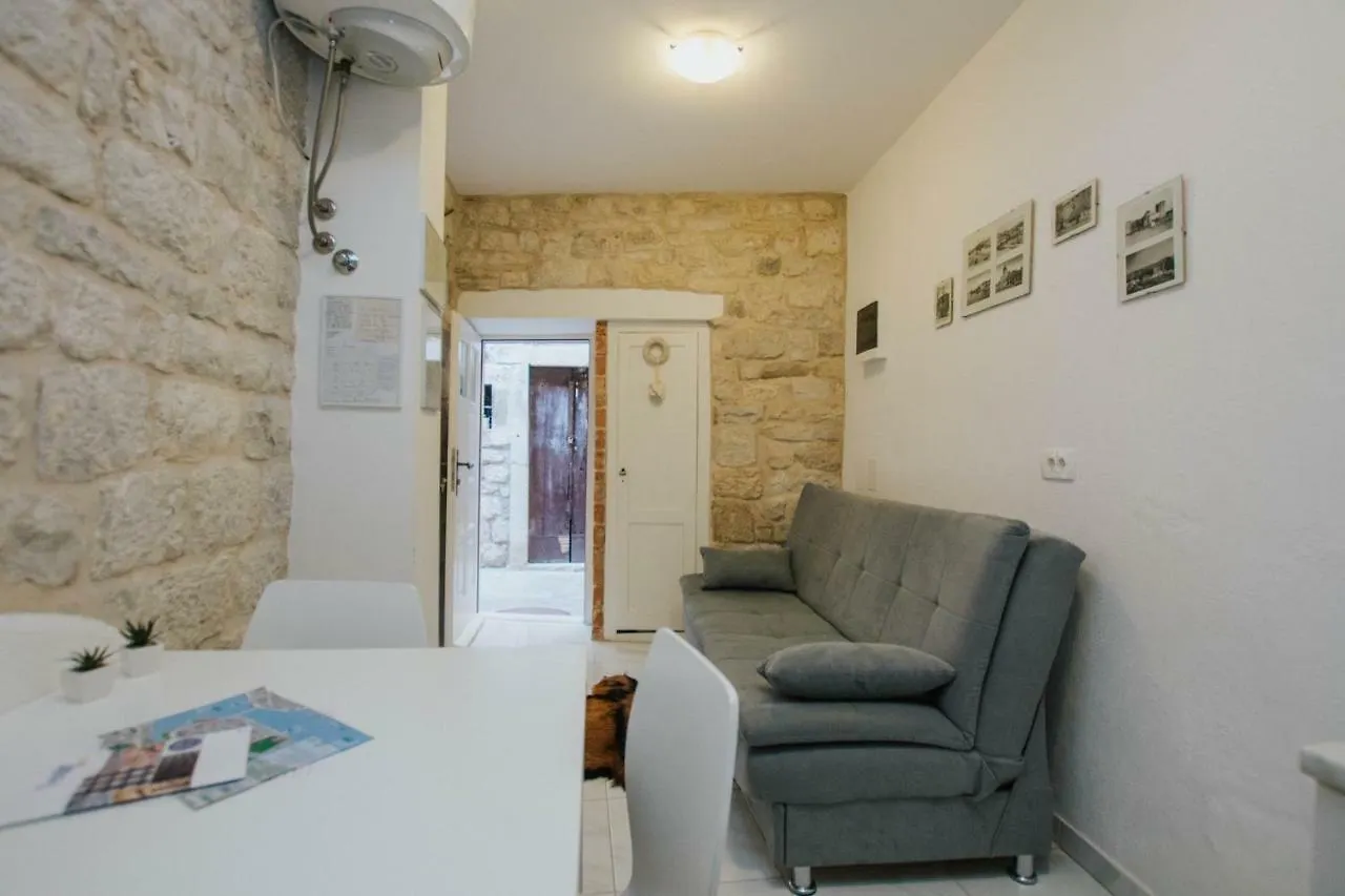 Apartment Toma Trogir