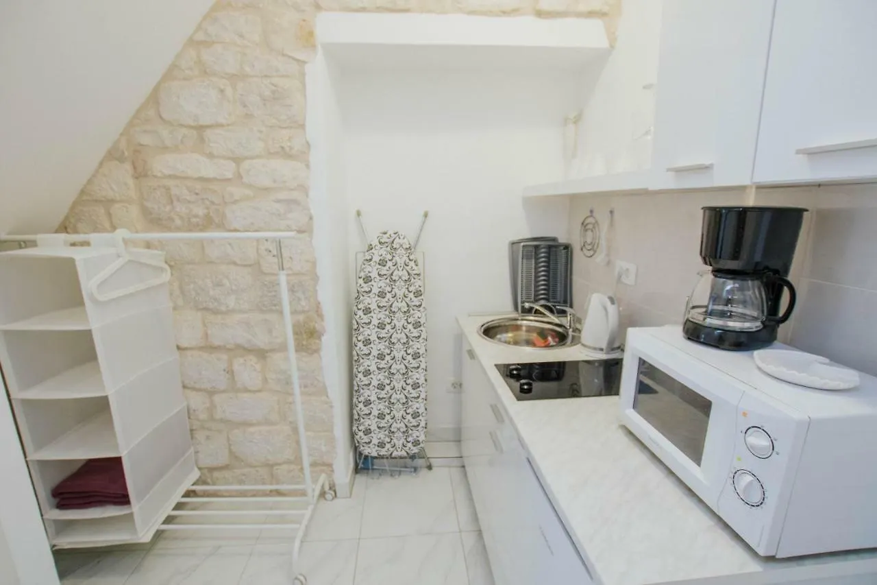Apartment Toma Trogir